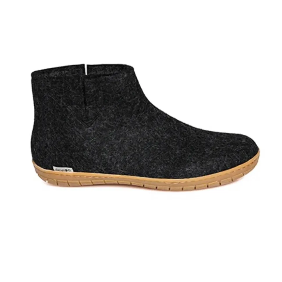 Boot with Honey Rubber - Charcoal