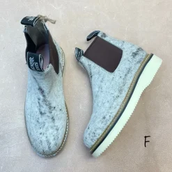 Cowhide Lechera - Size 7.5