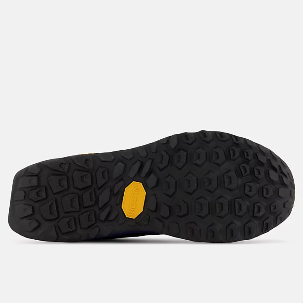 Fresh Foam Hierro v6 GTX - Black with Night Tide