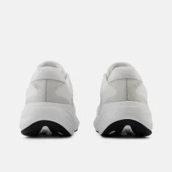 Fresh Foam X 880v15 - White with Sea Salt