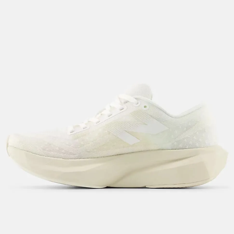 FuelCell Rebel v4 - White with Linen