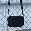 Gia - Black
